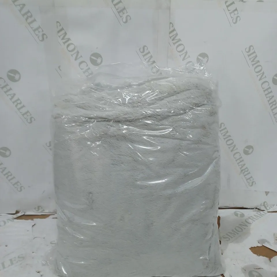 COZEE HOME VELVETSOFT HEATED THROW IN LIGHT GREEN 