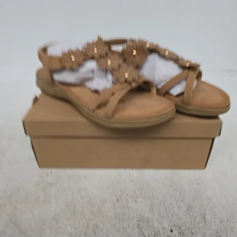 JO & JOE TAN SANDALS – UK 5