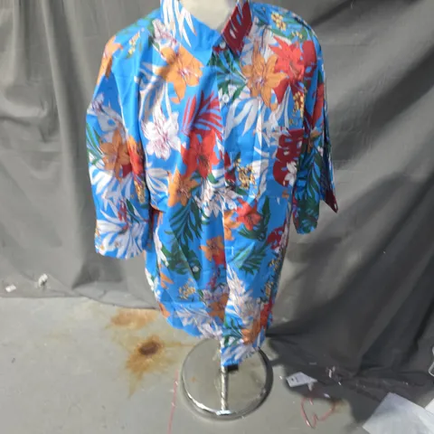 HAWAIIAN FLORAL SHIRT – BLUE PRINT, SIZE 3XL