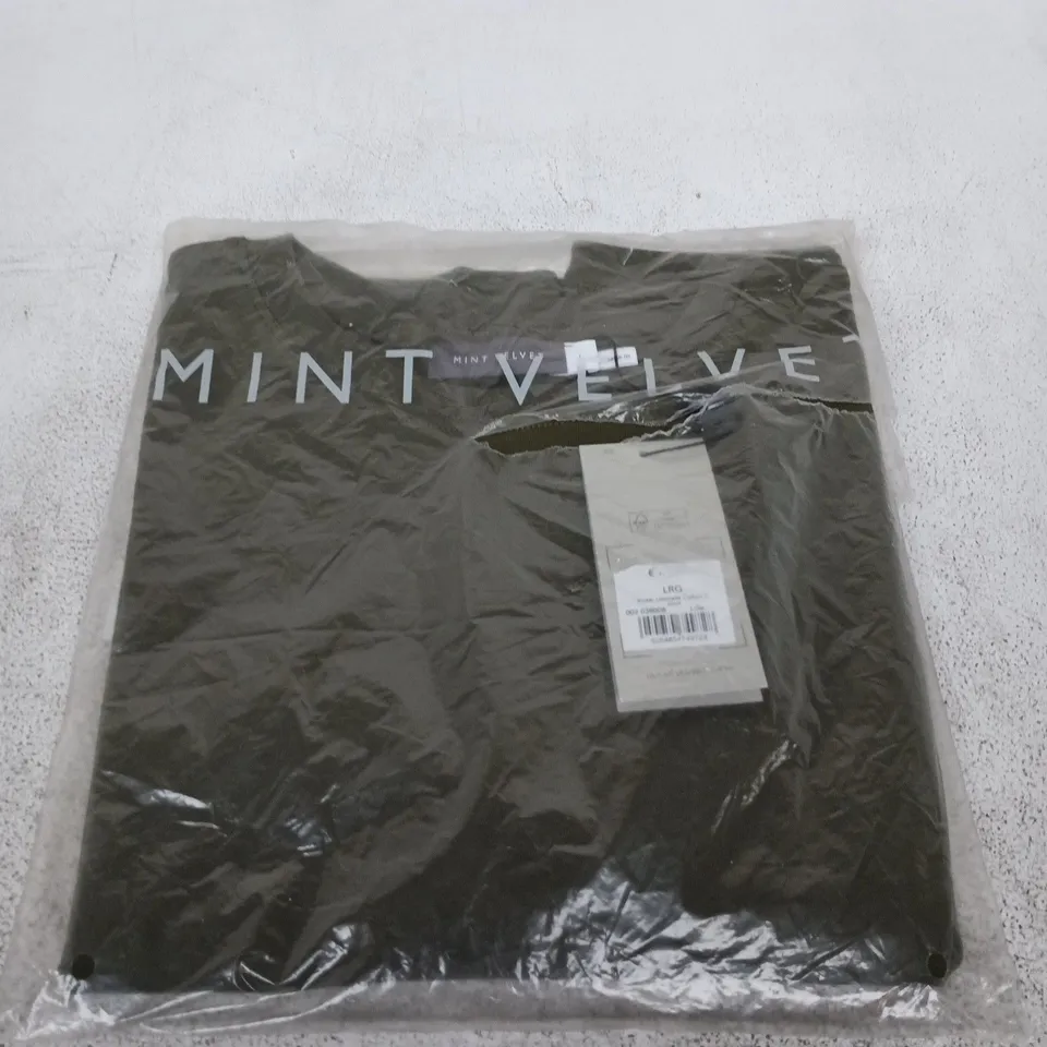 MINT VELVET KHAKI ULTIMATE COTTON T-SHIRT – SIZE L