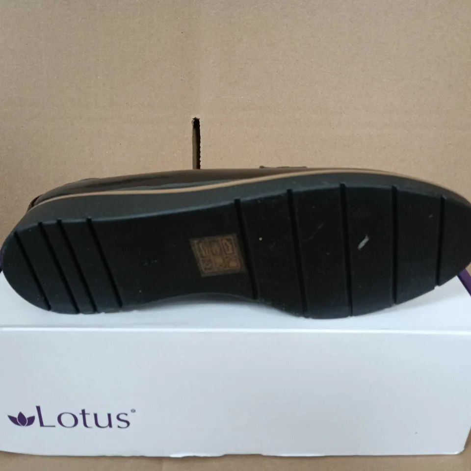 BOXED PAIR OF LOTUS PATENT LEATHER LOAFERS – BLACK – WOMEN'S - UK SIZE 6