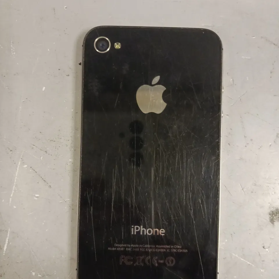 APPLE IPHONE 4S SMARTPHONE 