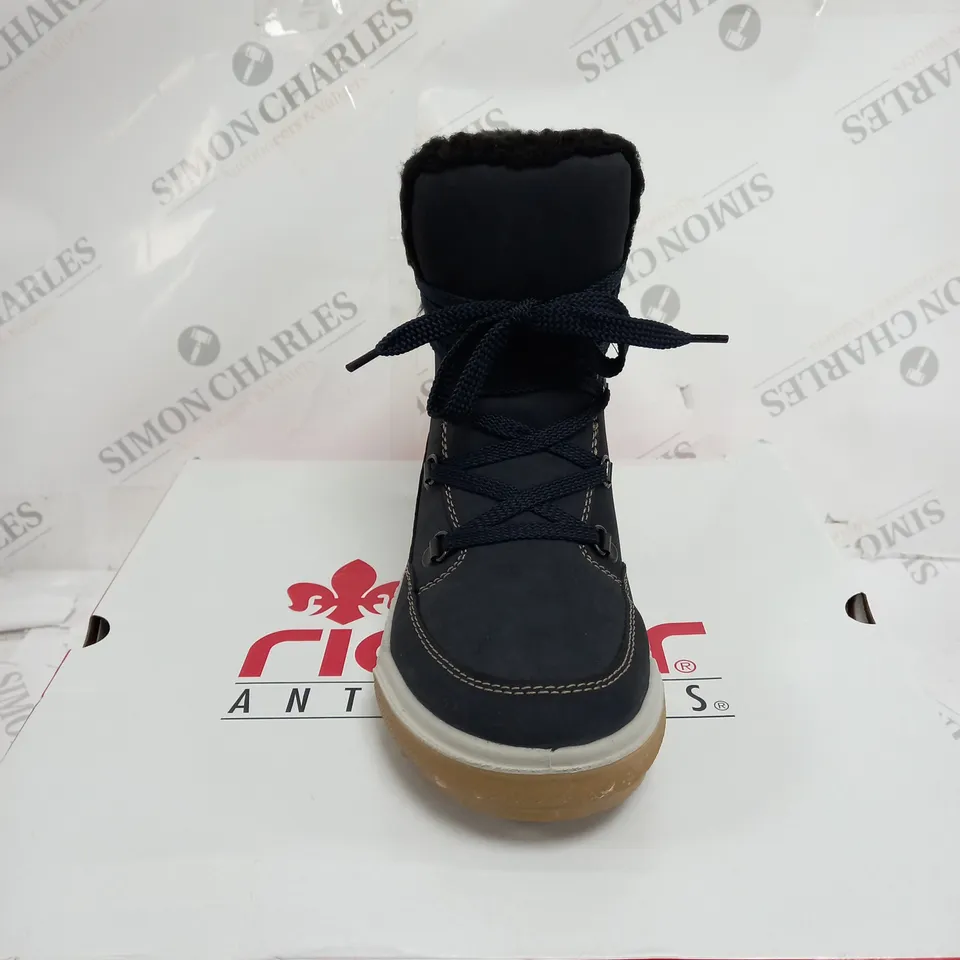 BOXED PAIR OF RIEKER WARM HIKING BOOTS, NAVY - SIZE 6