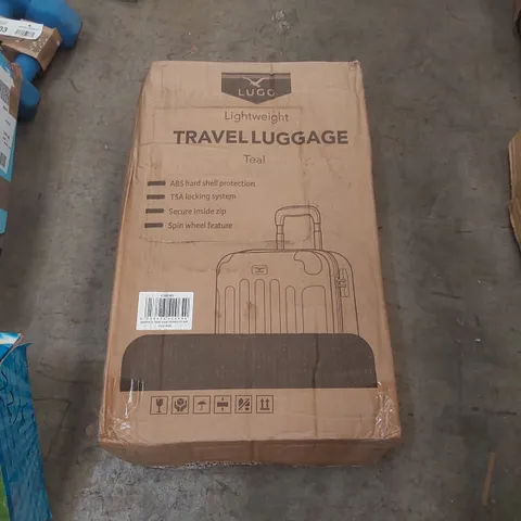 BOXED LUGG LIGHTWEIGHT TRAVEL SUITCASE 