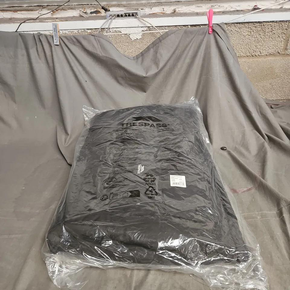 TRESPASS MALE PADDED JACKET BLACK XXXL BAGGED