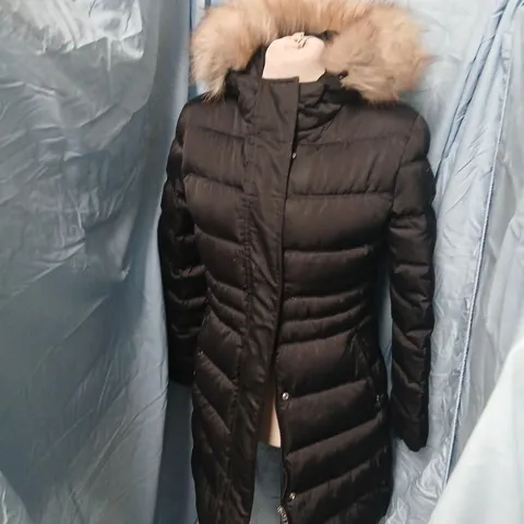CALVIN KLEIN JEANS PUFFER COAT WITH FUR TRIM – BLACK – UK SIZE SMALL (S)