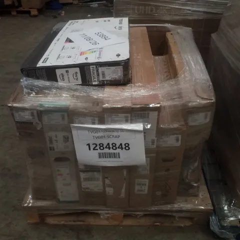 PALLET CONTAINING APPROXIMATELY 8 ASSORTED DAMAGED TVS