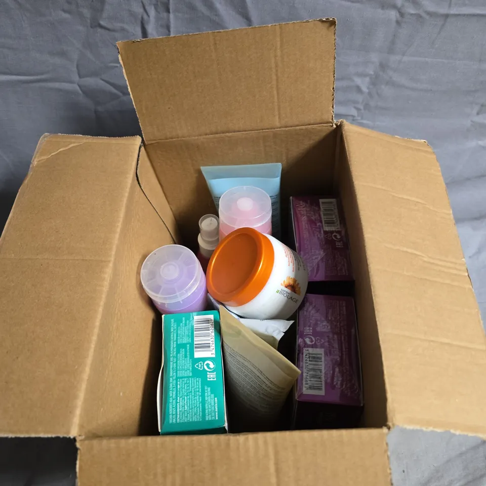 APPROXIMATELY 12 MATRIX HAIR CARE PRODUCTS INCLUDING BIOLAGE FULL DENSITY HAIR SYSTEM/HYDRA SOURCE ALOE CONDITIONER/COLOR LAST ORCHID CONDITIONER/SUN SORIALS SUN REPAIR TREATMENT