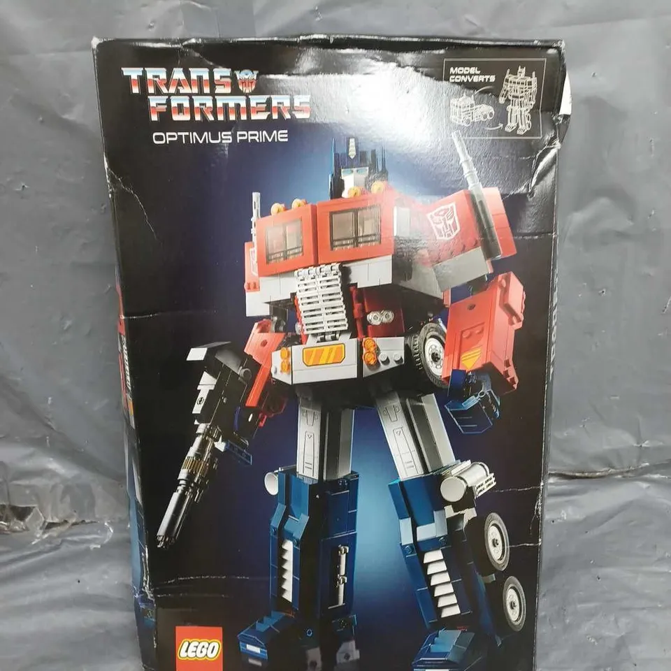 BOXED LEGO TRANSFORMERS OPTIMUS PRIME 10302 RRP £149