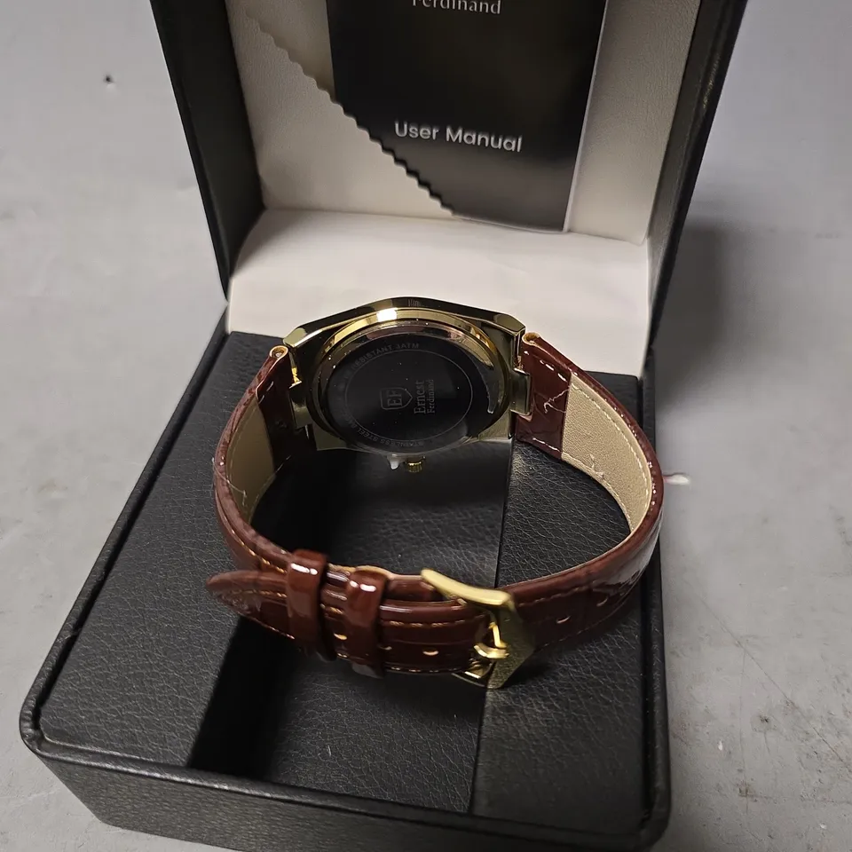 ERNEST FERDINAND WATCH – DAY DATE CALENDAR DIAL – LEATHER STRAP – 3ATM WATER RESISTANT