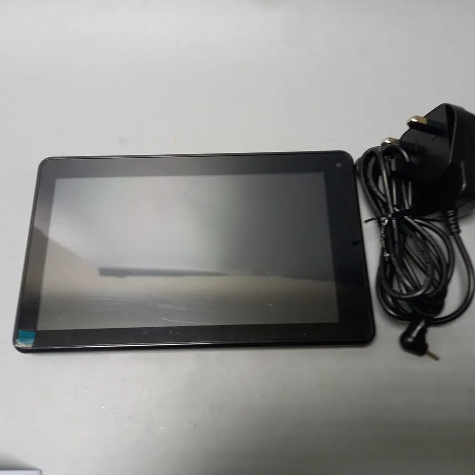 BOXED VENTURER RCA AURA 7 TABLET