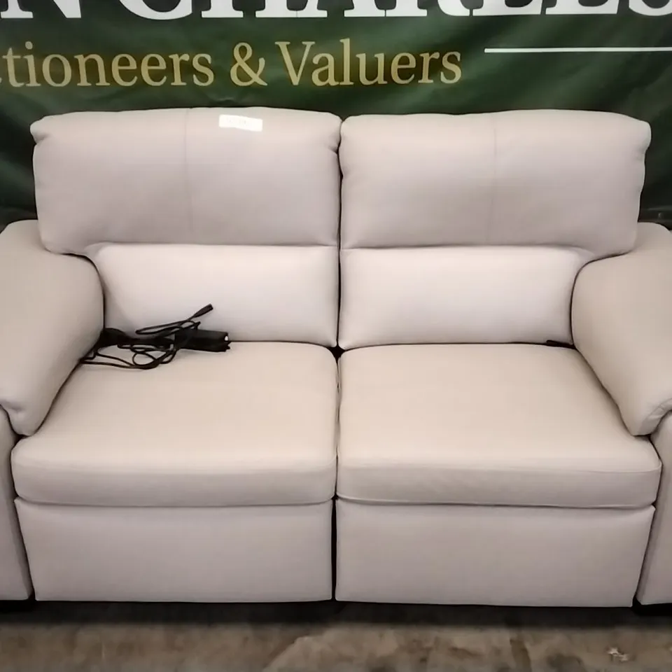 QUALITY ITALIAN DESIGNER GRADO POWER RECLINER LOVESEAT IN WHITE GREY LEATHER