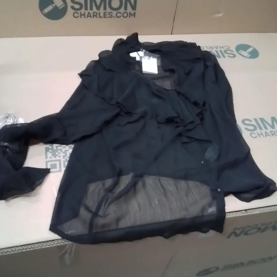 BOXED BRAND NEW APPROXIMATELY 12 SIMPLY BE RUFFLE BLOWED BLACK SIZE 12