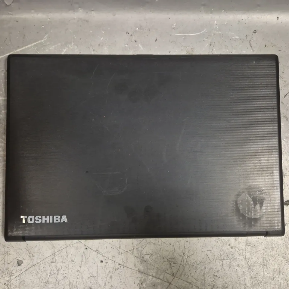TOSHIBA SATELLITE PRO R50-B LAPTOP
