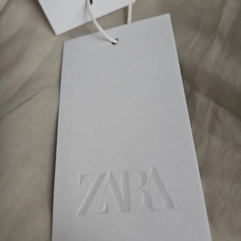 ZARA WOMEN'S COAT WITH FUR TRIM HOOD – UK SIZE S