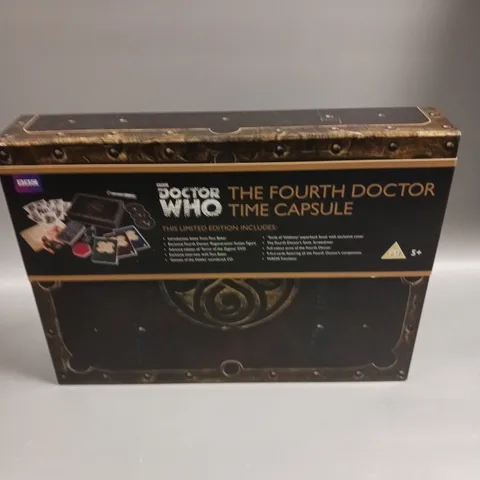 BOXED DR WHO THE FOURTH DOCTOR TIME CAPSULE