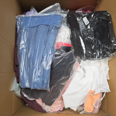 LARGE BOX OF APPROXIMATELY 20 ASSORTED CLOTHING ITEMS IN VARIOUS SIZES, STYLES AND COLOUR