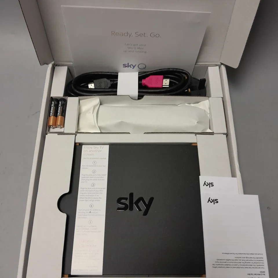 BOXED SKY Q MINI - EM1501UK-E