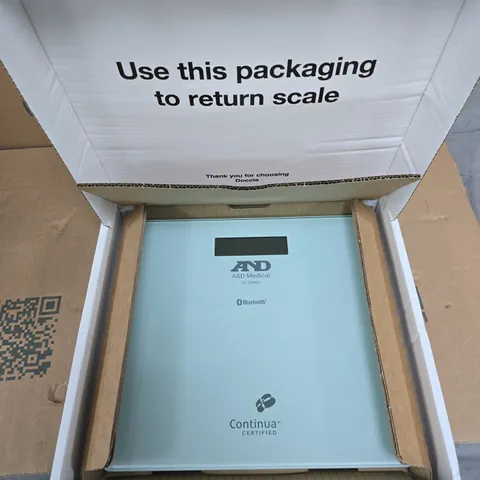 A&D MEDICAL UC-352BLE DIGITAL SCALE – 200KG CAPACITY (BLE)