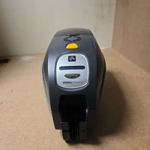 ZEBRA ZXP SERIES 3 SINGLE SIDED ID CARD PRINTER