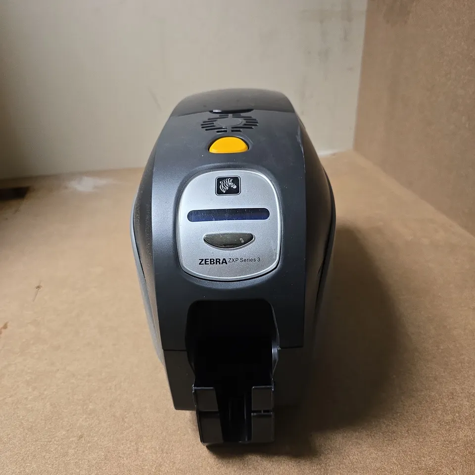 ZEBRA ZXP SERIES 3 SINGLE SIDED ID CARD PRINTER