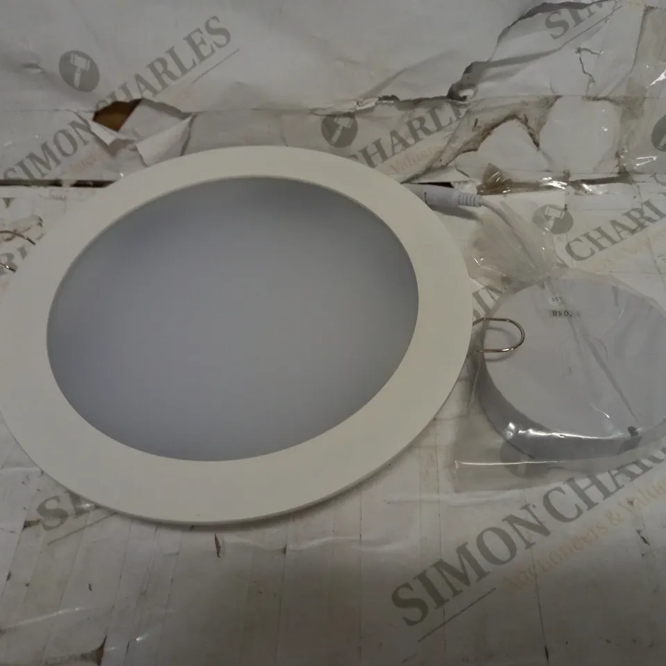LOT OF 6 BRAND NEW 25W LED RECESSED PANEL 3K LIGHT FIXTURES (WL77010)