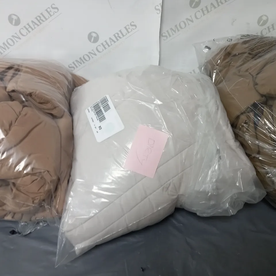 BOX OF ASSORTED CLOTHING ITEMS TOO INCLUDE BAGS , TOPS, AND TROUSERS   ETC. 
