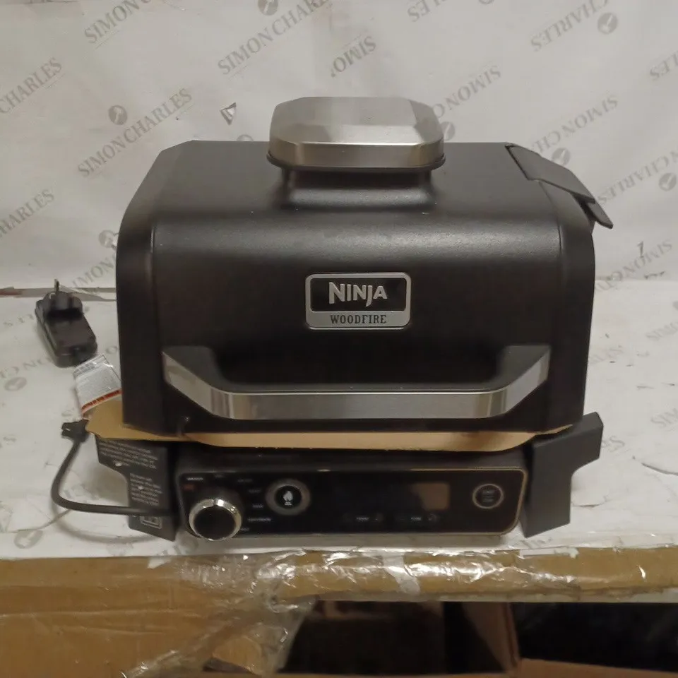 NINJA WOODFIRE ELECTRIC BBQ GRILL & SMOKER WITH AIR FRY FUNCTION OG701UKQ