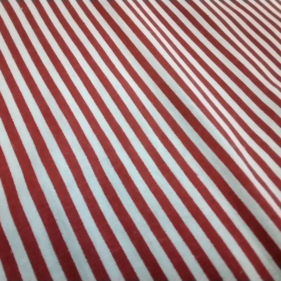 ROLL OF RED STRIPED LINEN APPROXIMATELY 150MX1.5M 