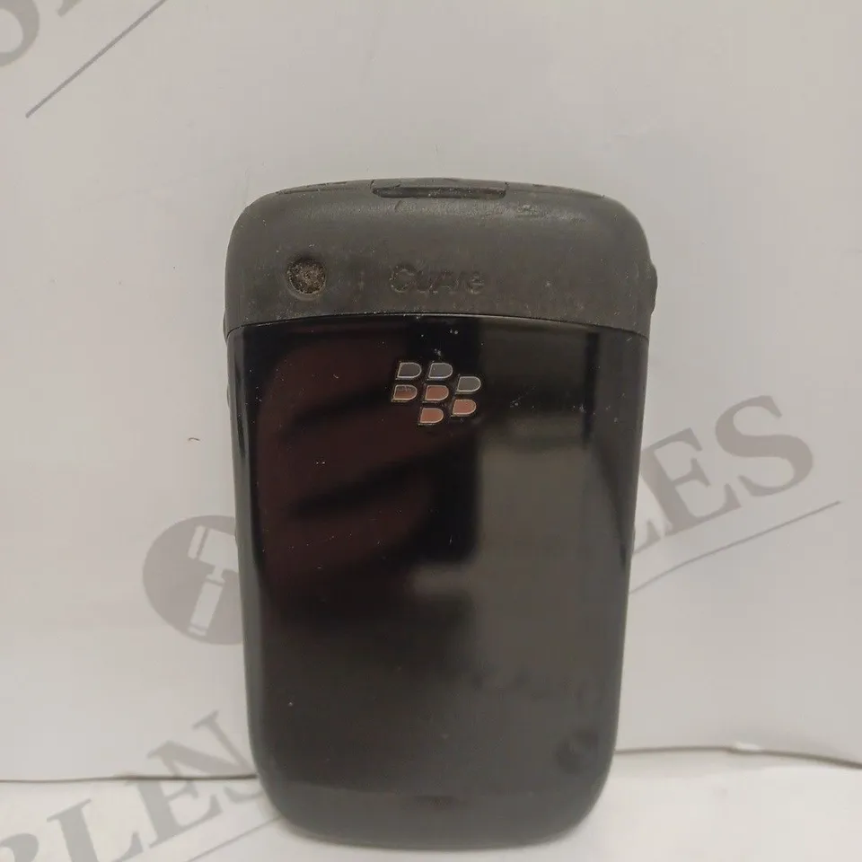 BLACKBERRY CURVE 8520 MOBILE PHONE 