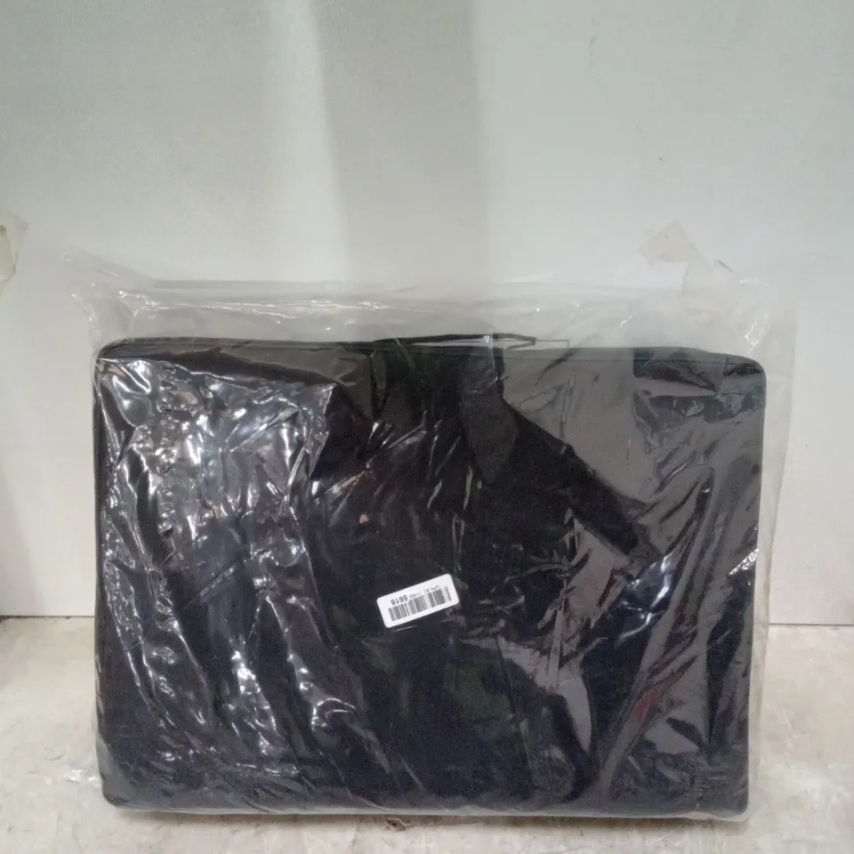 PACKAGED BLACK STORAGE BAG