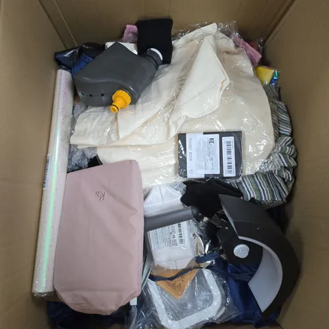APPROXIMATELY 25 ASSORTED HOUSEHOLD PRODUCTS TO INCLUDE WALLPAPER, CLOTHING ITEMS AND BAGGED TENT - COLLECTION ONLY 