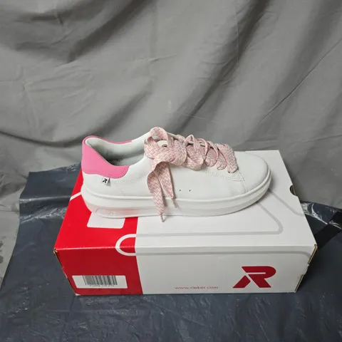 RIEKER WOMEN'S WHITE SNEAKERS WITH PINK LACES SIZE EU 39