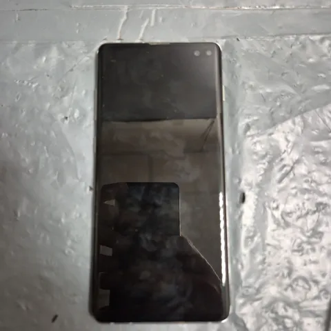 SMASUNG GALAXY S 10 PLUS
