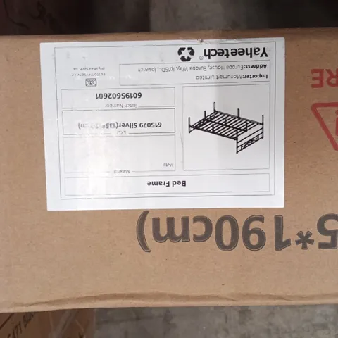 BOXED YAHEETECH BED FRAME SILVER (1 BOX)