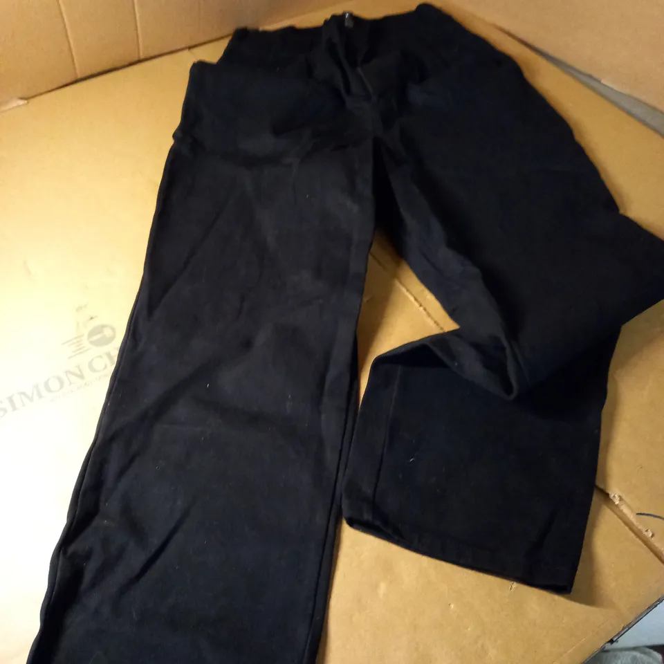 LUCY&YAK BLACK JEANS - SIZE W30/R