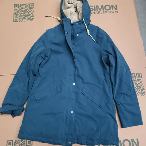 SEASALT CORNWALL RAIN LINED COAT IN UTILITY BLUE - UK 12