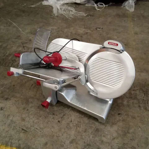 BERKEL PROFESSIONAL GRAVITY FEED SLICER