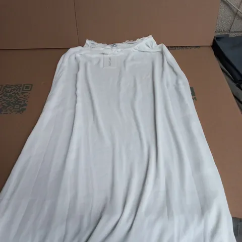 ALTHAIA MAXI SKIRT – WHITE