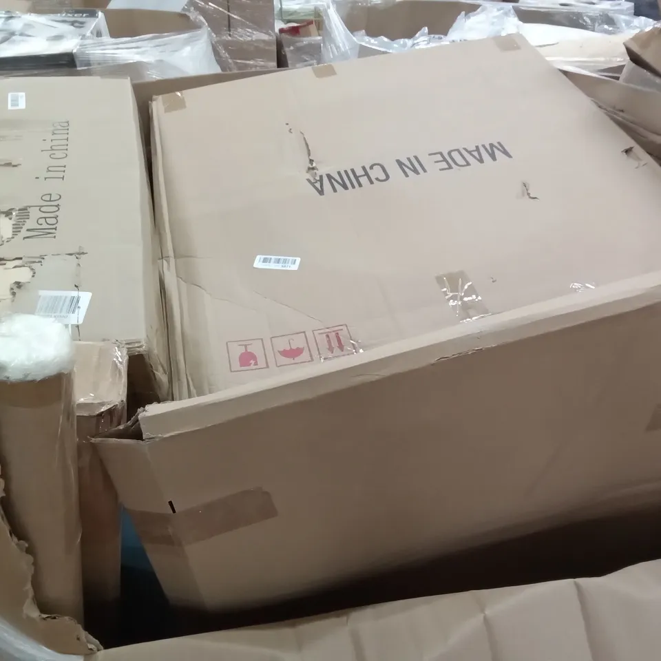 PALLET OF ASSORTED ITEMS INCLUDING FABIAN CLARKE PHOTO FRAMES, AOFUNNY GARDEN CHAIRS, HALLOWEEN WREATH, 3 LEGGED STOOL, CASA CHIC PHOTO FRAMES, BONSEN KITCHEN AIR FRYER 