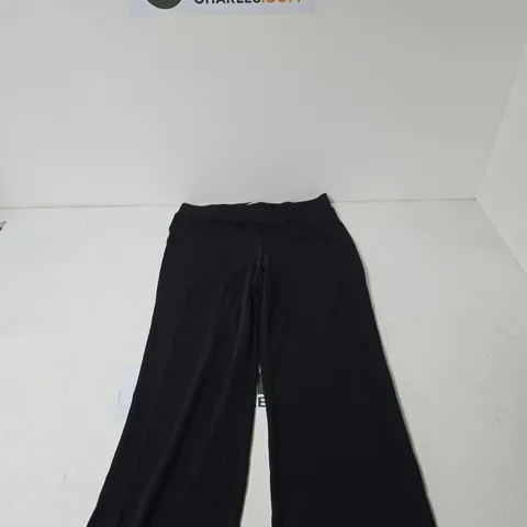 BONPRIX BLACK WOMENβS TROUSERS β UK 12-14 (EU 44/46)