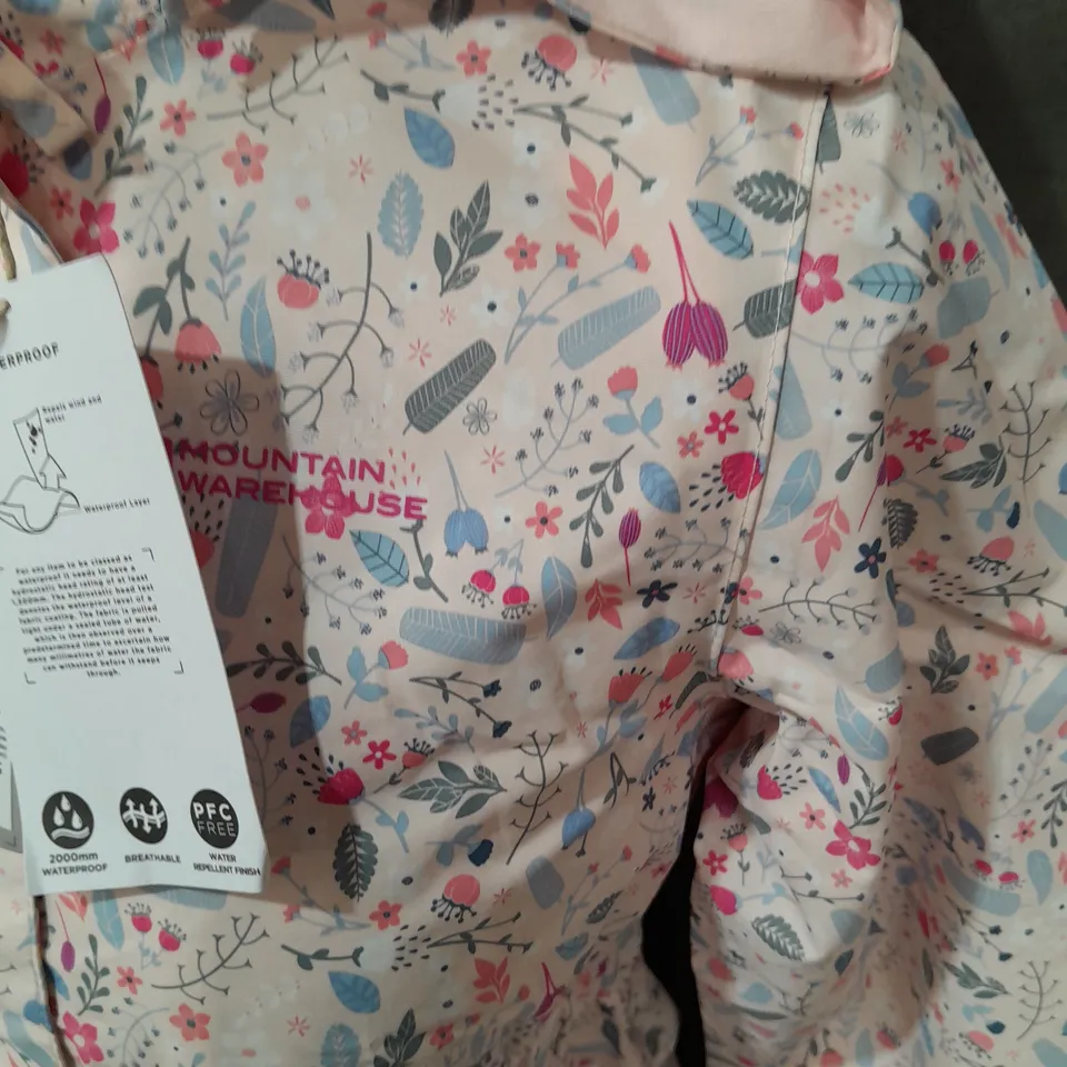MOUNTAIN WAREHOUSE DALE LIGHTWEIGHT PRINTED WATERPROOF KIDS COAT IN PINK - 9/10 YRS