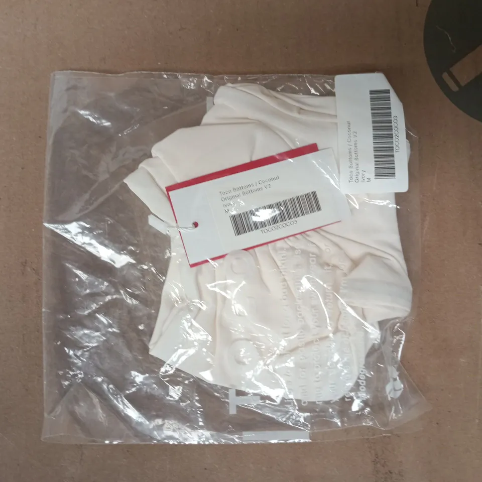 BAGGED TOCO BOTTOMS - COCONUT ORIGINAL BOTTOMS V2 IN IVORY SIZE MEDIUM