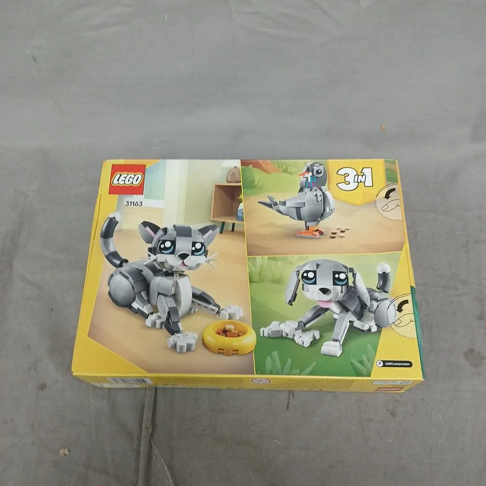 LEGO CREATOR 3-IN-1 PLAYFUL CAT SET 31163 – BOXED