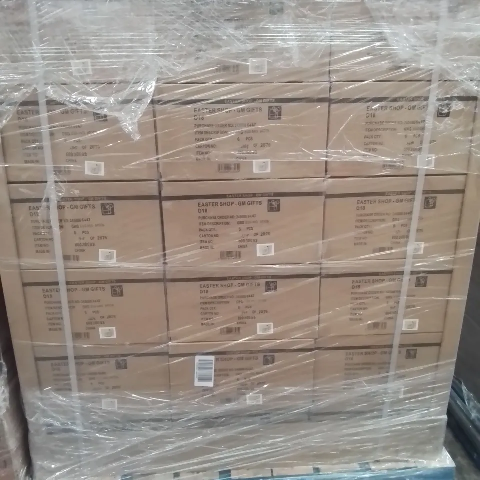 PALLET CONTAINING APPROXIMATELY 108 6-PACK BOXES OF BRAND NEW EASTER EGG AND SPOON GAME SETS