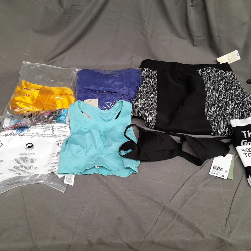 BOX OF APPROX 8 X ASSORTED ITEMS OF CLOTHING; SOCKS, DRESS, BRA ETC 