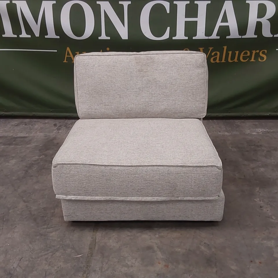 QUALITY DESIGNER FABRIC SOFA SECTION 