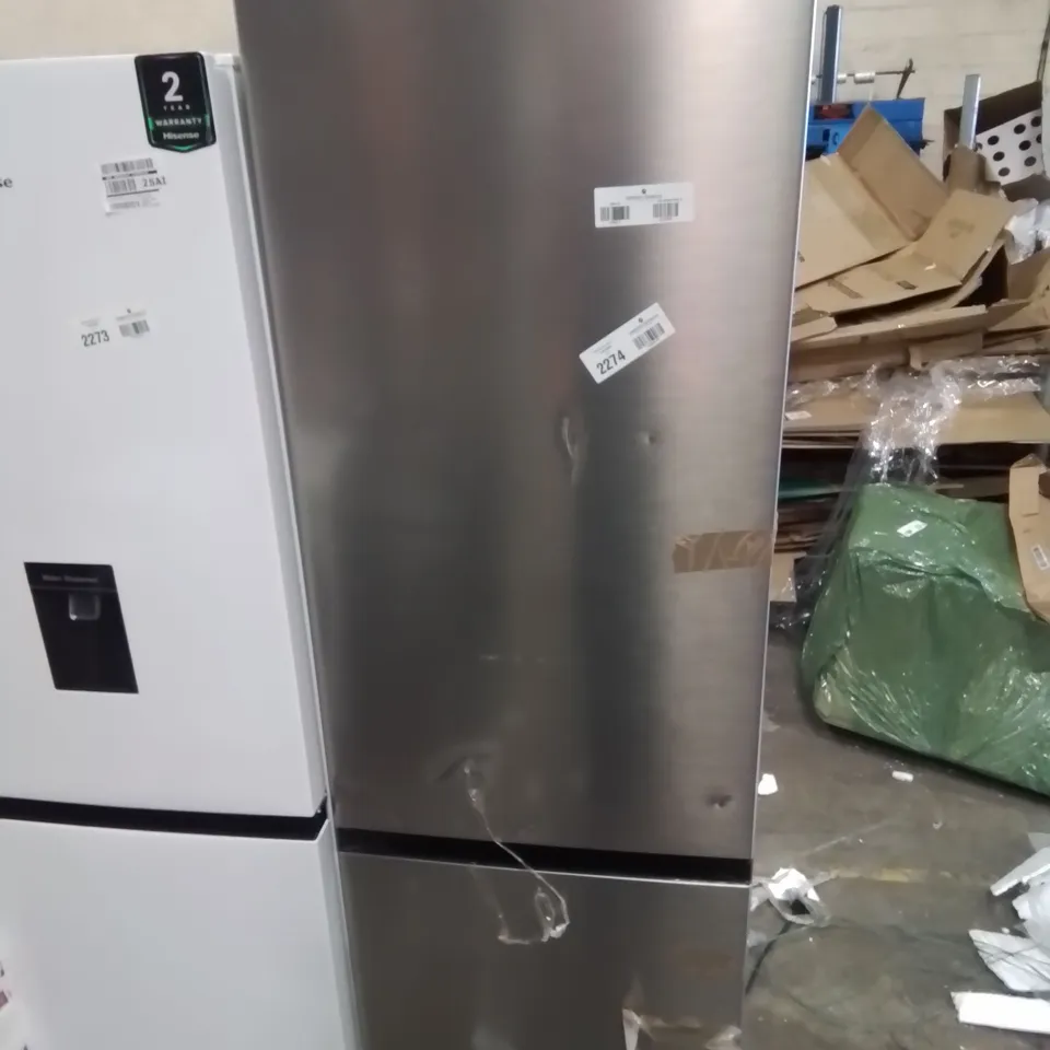 HISENSE FREESTANDING 70/30 FRIDGE FREEZER IN SILVER 