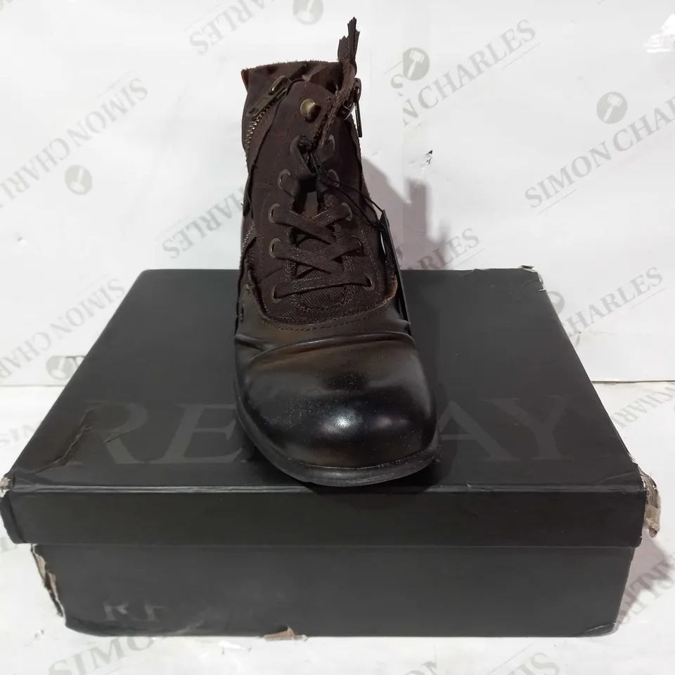 BOXED PAIR OF REPLAY LEATHER MID ANKLE ARMY BOOTS IN DARK BROWN UK SIZE 10