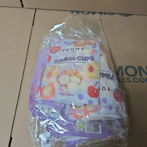 APPROXIMATELY 5 BAGS OF YUMMA CUPS FRUIT YOGHURT FLAVOURED GUMMIES - 138G BAGS 